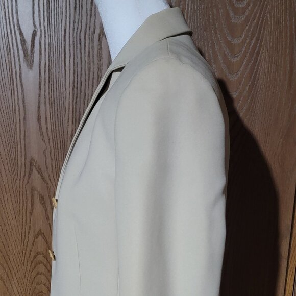 Petite Sophisticate Light Beige Office | Dinner Blazer w/Buttons - Size 2 - Picture 4 of 13